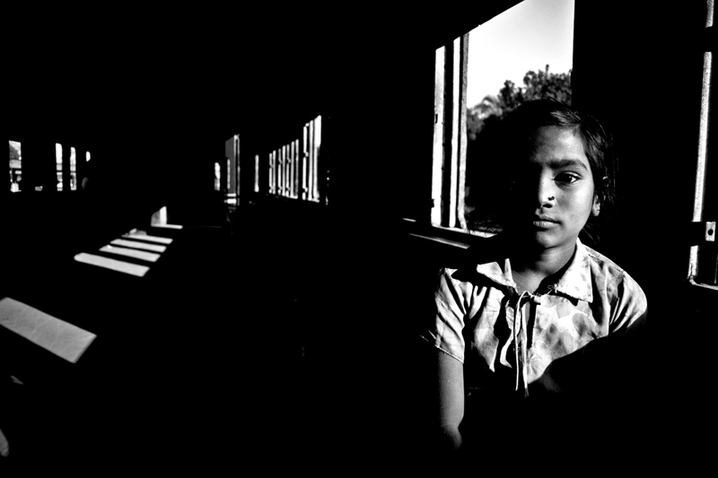 People around Chittagong Railway Station - Documentary Storytellers